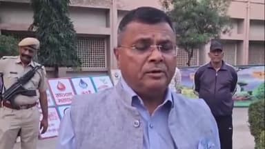 झुंझुनू: 7 जनवरी को कलेक्ट्रेट सभागार में आयोजित होगी दिशा की बैठक, जिला कलेक्टर रामावतार मीणा ने दी जानकारी