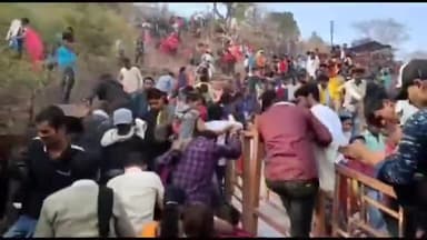 पवई: नए साल के पहले दिन हनुमान भाटे, मां कलेही मंदिर, बाबा कैलाशी में उमड़ी श्रद्धालुओं की भीड़, सुरक्षा रही चाक चौबंद