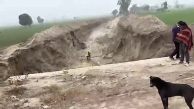 मतलौड़ा (पानीपत) क्षेत्र के दरियापुर गांव में रेलवे अंडर पास से लोग परेशान सुनिए क्या कह रहे है गांव के लोग