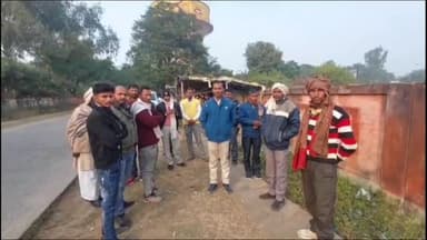 इटावा: चौबिया इलाके में चलती बाइक से गिरकर महिला की सैफ़ई पीजीआई में इलाज के दौरान हुई मौत, पुलिस ने कराया पोस्टमार्टम