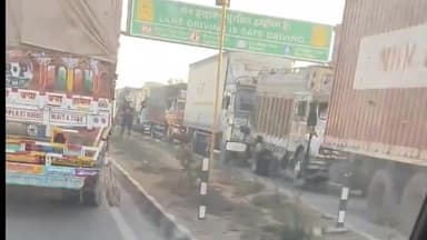 कनवास: दरा की नाल में दो ट्रकों के खराब होने से लगा भारी जाम, 8.5 घंटे से रेंग-रेंग कर चल रहे वाहन