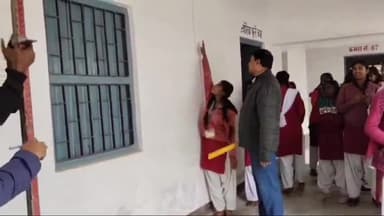 गोरौल: आरपीसीजे उच्च माध्यमिक विद्यालय बेलबर घाट में मशाल कार्यक्रम की तैयारी, छात्र-छात्राओं का रजिस्ट्रेशन जारी