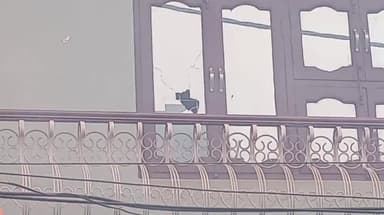 इटावा: फ्रेंड्स कॉलोनी की पुरानी पीएससी गली में बाइक सवार अज्ञात बदमाशों ने की फायरिंग, पुलिस जांच में जुटी