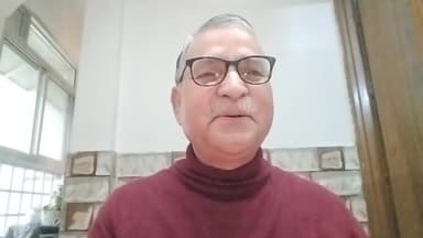 आपके मुखमंडल पर मंद-मंद मुस्कान बनी रहे