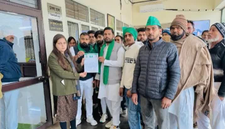 #हापुड : स्थानीय #समस्याओं को लेकर #ज्ञापन #दिया।
@hapur: @Memorandum given regarding local @problems.
@Bhartiya_Kisan_Sangatghan 
#भारतीय_किसान_संगठन 
#National_President