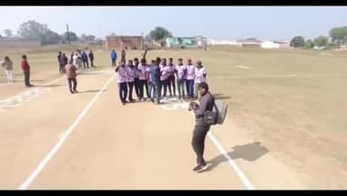 सिंगरौली: नौगढ़ प्रीमियर लीग का हुआ आगाज, पहले दिन सिंगरौली स्पोर्ट्स एंड फिटनेस सेंटर में क्वार्टर फाइनल खेले गए