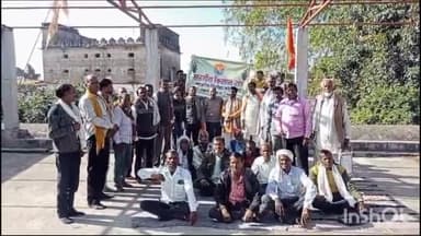 जतारा: भारतीय किसान संघ दिगौड़ा व मोहनगढ़ की मासिक बैठक किले के देवी जी मंदिर प्रांगण में आयोजित, ग्राम समिति का हुआ गठन