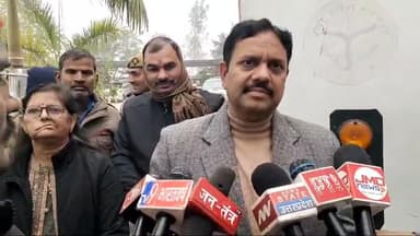 औरैया: शहर की यमुना रोड पर स्थित नगर पालिका की 100 करोड़ की भूमि को जिला प्रशासन जल्द करेगा कब्जा मुक्त: डीएम