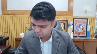 शिवहर: जिले में कड़ाके की ठंड से बचाव के लिए डीएम ने दी जानकारी