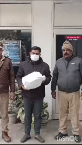 गौतम बुद्ध नगर: पुलिस ने सेक्टर 63 थाना क्षेत्र के सी ब्लॉक से एक शातिर चोर को गिरफ्तार किया, कब्जे से ₹50,000 की दवाई बरामद