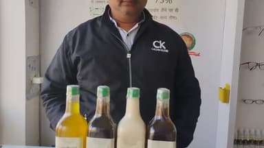 बीकानेर!!!खास मुलाक़ात युवा पंकज मांडण बना रहे जैविक तेल अमेजन फ्लिपकार्ट पर भी बेच रहे आप भी जाने  पूरी जानकारी