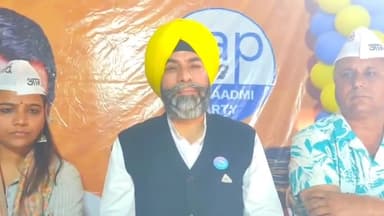 अकलतरा: अकलतरा में आम आदमी पार्टी द्वारा कार्यकर्ता सम्मेलन आयोजित, पत्रकार की हत्या को लेकर सरकार पर कसा तंज