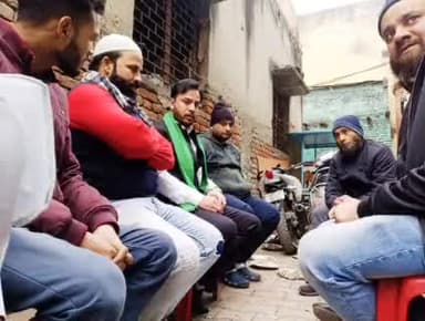 मुरादाबाद: AIMIM के लोगों ने शहीदीन के परिवार से की मुलाकात