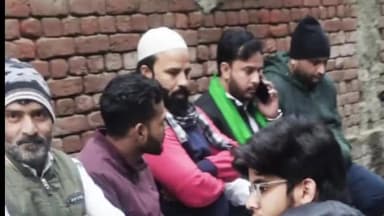 मुरादाबाद: गोकशी के आरोप में भीड़ द्वारा पीटकर शाहेदीन की हत्या पर लाजपत नगर में AIMIM महानगर अध्यक्ष वकी रशीद ने जताया दुख