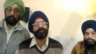 खबर औरैया से महावीर गंज में मनाया गया गुरु गोविंद सिंह जी का जन्मदिन