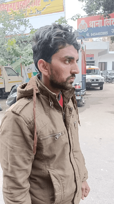 मेरठ: लिसाड़ी रोड पर उधार सामान के पैसे वापस मांगने पर दबंगों ने कैंटीन संचालक के साथ की मारपीट, सिर फोड़ा