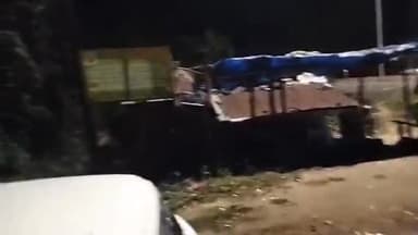 ବଡଗାଁ: ସାହାଜବାହାଲ ନିକଟରେ ପୋଲିସ ପକ୍ଷରୁ ଯାନବାହାନ ଯାଞ୍ଚ, ୧୨ ହଜାର ଟଙ୍କା ଫାଇନ ଆଦାୟ