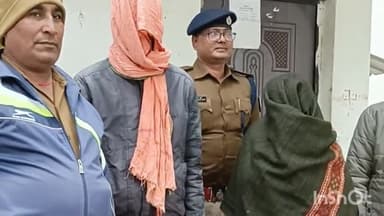 जमुई: पटेशनाथ रोड जंगल में बच्चू यादव की गोली मारकर हत्या मामले का पुलिस ने किया उद्वेदन, पत्नी और 1 आरोपी को किया गिरफ्तार