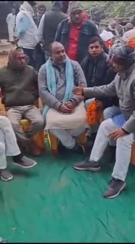 प्रीति, सद्भभावना, भाईचारा, सदाचार,प्रगति, सम्मान भोज के गांव गांव भ्रमण कर श्री तेजस्वी यादव जी का सोच - संकल्प माई - बहिन मान योजना के हर माता बहन को मिलेगा  2500 रुपए   जब बिहार CM बनेंगे तेजस्वी यादव उसे घर घर पहुंचा रहे हैं।