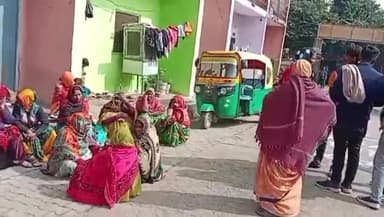 कर्वी: चित्रकूट खोह रेलवे क्रॉसिंग के पास ट्रैक्टर पलटने से चालक की हुई मौत, पुलिस ने शव का करवाया पीएम