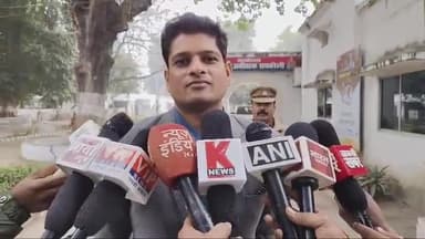 रायबरेली: एसपी कार्यालय में महाकुंभ के मद्देनज़र रायबरेली पुलिस हुई अलर्ट, एसपी ने इंटरसेप्टर वाहनों को दिखाई हरी झंडी, बयान जारी