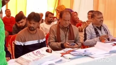 अंबाह: वार्ड 12 में जन कल्याण शिविर का निरीक्षण करने पहुंचे SDM रामनिवास सिकरवार, लोगों की समस्याओं का किया मौके पर निराकरण