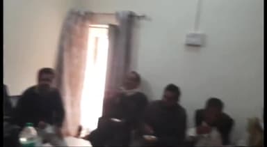 शाहनगर: शाहनगर मुख्य बाजार में सीसी सड़क निर्माण को लेकर बैठक, धूल और कीचड़ से मिलेगी राहत