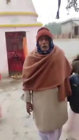 आज भी हमारे समाज में दलितों को मंदिर नहीं घुसने दिया जा रहा है....मामला बिहार का हैं.... तो सोचिए 50 साल पहले क्या होता होगा.....