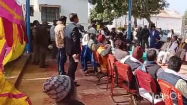 अधौरा: अधौरा में जन संवाद कार्यक्रम में शामिल हुए अल्पसंख्यक कल्याण मंत्री जमा खान, गिनाए अपने कार्य