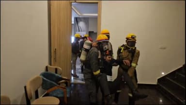 इटावा: सदर तहसील क्षेत्र में फायर विभाग ने एक निजी होटल में की मॉकड्रिल