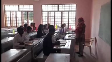 शाहनगर: ग्रामीण क्षेत्रों के सरकारी स्कूलों में छात्रों की उपस्थिति कम, जन जागरूकता जरूरी