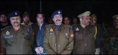 औरैया: शहर के साईं मंदिर के पास पुलिस मुठभेड़ में एक आरोपी गिरफ्तार, भाग रहे आरोपी के पैर में लगी गोली: एसपी अभिजीत आर शंकर