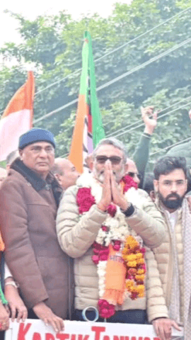 साकेत: छतरपुर में भाजपा प्रत्याशी करतार सिंह तंवर ने निकाली नामांकन रैली