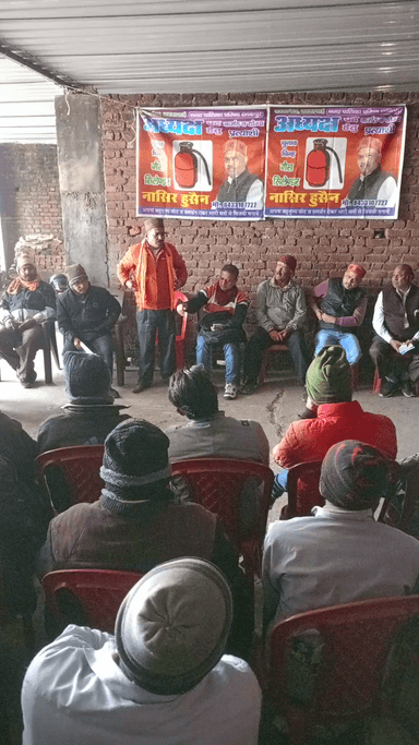 हमारे टुक  टुक अध्यक्ष मनोज गडकोट जी द्वारा 
एक सभा  टुक टुक वालो के हित में!#टनकपुर लच्छेदीप हो#चम्पावत