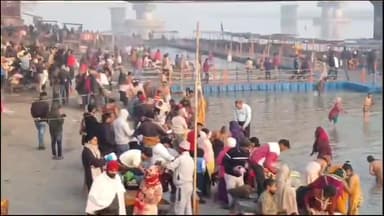 धनौरा: गजरौला के ब्रजघाट व तिगरी गंगा धाम में पूर्णिमा पर हजारों श्रद्धालुओं ने लगाई आस्था की डुबकी