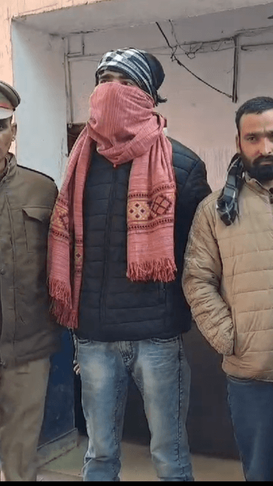 मेरठ: पुलिस भर्ती में सीना कम बताकर डॉक्टर ने मांगे पैसे, सिपाही भर्ती के मेडिकल में पास कराने के लिए अभ्यर्थी से मांगी रिश्वत