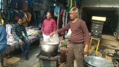 खबर औरैया से मकर संक्रांति के पावन अवसर पर हुआ चाय का वितरण