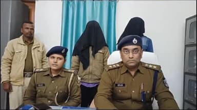कहरा: सोनवर्षा कचहरी थाना क्षेत्र के धमसेनी गांव से पुलिस ने लूट कांड के दो आरोपियों को गिरफ्तार किया, सदर SDPO ने दी जानकारी