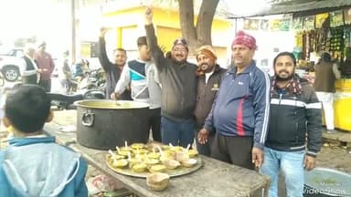 खबर औरैया से मकर संक्रांति के पावन पर्व पर हुआ खिचड़ी प्रसादका वितरण