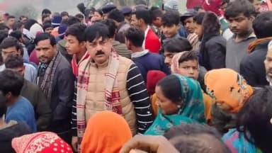 अररिया: बैरगाछी मैनापुर चौक के समीप ट्रक ने ऑटो में मारी टक्कर, हादसे में एक की मौत और दो गंभीर रूप से घायल