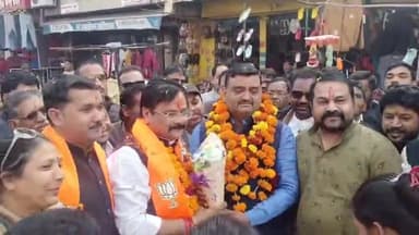 कटनी नगर: भाजपा जिलाध्यक्ष पद पर दोबारा मनोनीत हुए दीपक टंडन सोनी, स्टेशन रोड से निकाला गया जुलूस, हुआ स्वागत