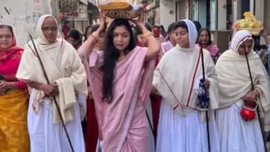 सीतामऊ: मंदसौर के नाहरगढ़ में चंद्रप्रभु जीनालय पर 23वीं ध्वज चांद्रमल राजमल जैन कोलवाला परिवार ने चढ़ाई