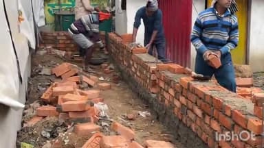 डुमरांव: डुमरांव में रैन बसेरे में शौचालय निर्माण न होने पर कार्यपालक पदाधिकारी ने संवेदक का भुगतान रोक दिया, निर्माण शुरू हुआ