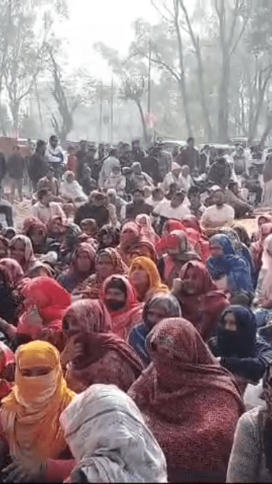 मेरठ: गगलोतीर्थ स्थल पर महापंचायत का आयोजन, महंत को हटाने और मंदिर में ताला डालने की उठाई मांग