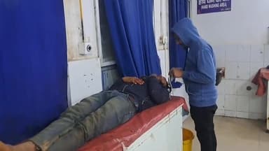 जमुई: घनबेरिया के पास पिकअप वाहन की टक्कर से बाइक सवार एक युवक घायल, साथी युवक बाल-बाल बचा