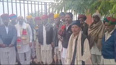 किशनगंज: किशनगंज क्षेत्र में निष्क्रमण के दौरान भेड़ पालकों को किया जा रहा परेशान, शिकायत पर नहीं हो रही कार्रवाई