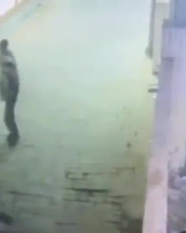 कानपुर: रावतपुर में बुजुर्ग के घर से 20 लाख की चोरी, तीन चोर सीसीटीवी कैमरे में कैद