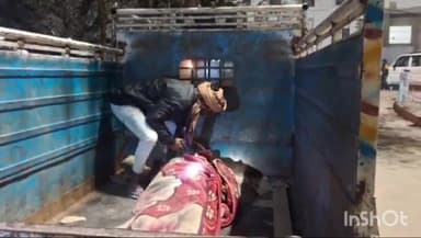 गोपालगंज: धर्मपरसा गांव के पास सड़क हादसे में बाइक सवार की हुई मौत, शव को पोस्टमार्टम के लिए लाया गया सदर अस्पताल