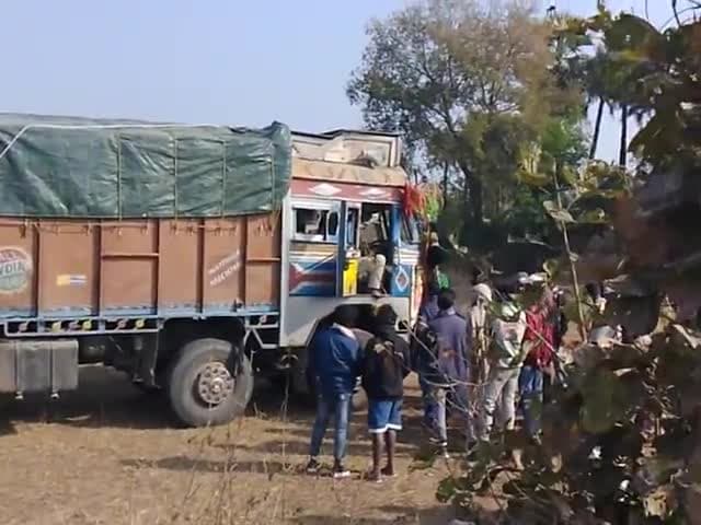 गो माता के तस्करी me pakda gya