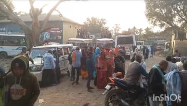 बरहट: SKS स्टेडियम में पान संघ के 'हम पान हैं' आंदोलन के तहत बरहट समेत विभिन्न प्रखंड के कार्यकर्ता शामिल हुए